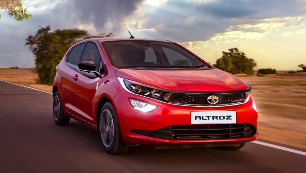 ₹6.64 लाख से शुरू, 6 एयरबैग और 10.25” टचस्क्रीन वाली Tata Altroz बनी बेस्ट चॉइस