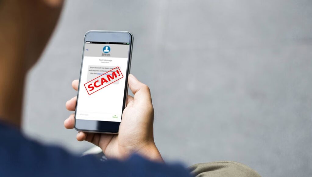 गलत साइन से हो सकता है Big banking fraud: जानिए कैसे बचें इस धोखाधड़ी से