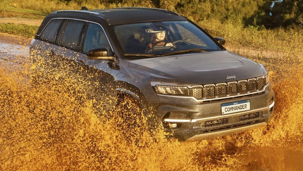 Jeep Compass 2025: दमदार परफॉर्मेंस और शानदार फीचर्स के साथ एक लक्ज़री SUV का अनुभव