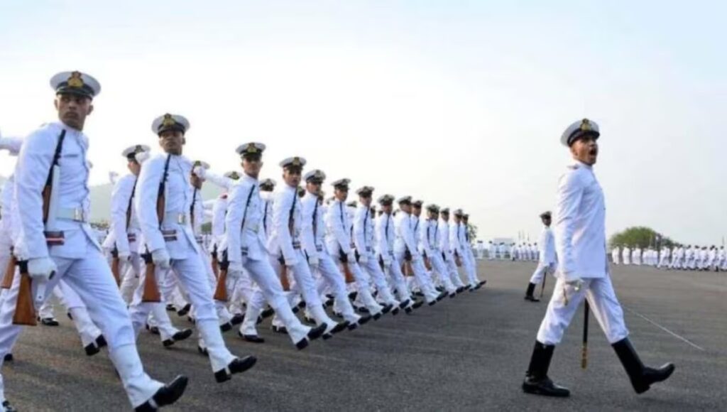 Indian Navy Recruitment 2025: 1110 पदों पर सुनहरा मौका, देश की सेवा करने का सपना अब होगा पूरा